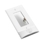 SnapPower Motion Light Decor Outlet Wall Plate White
